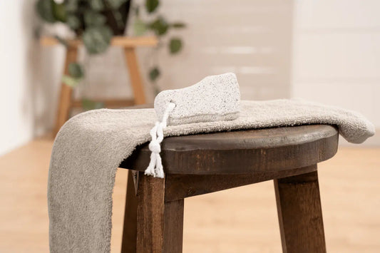 RUCK 足型軽石グレー